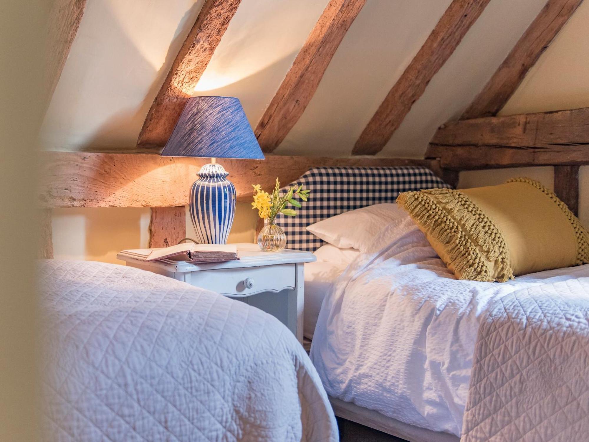 فيلا Woolhouse Barn Hunton  المظهر الخارجي الصورة